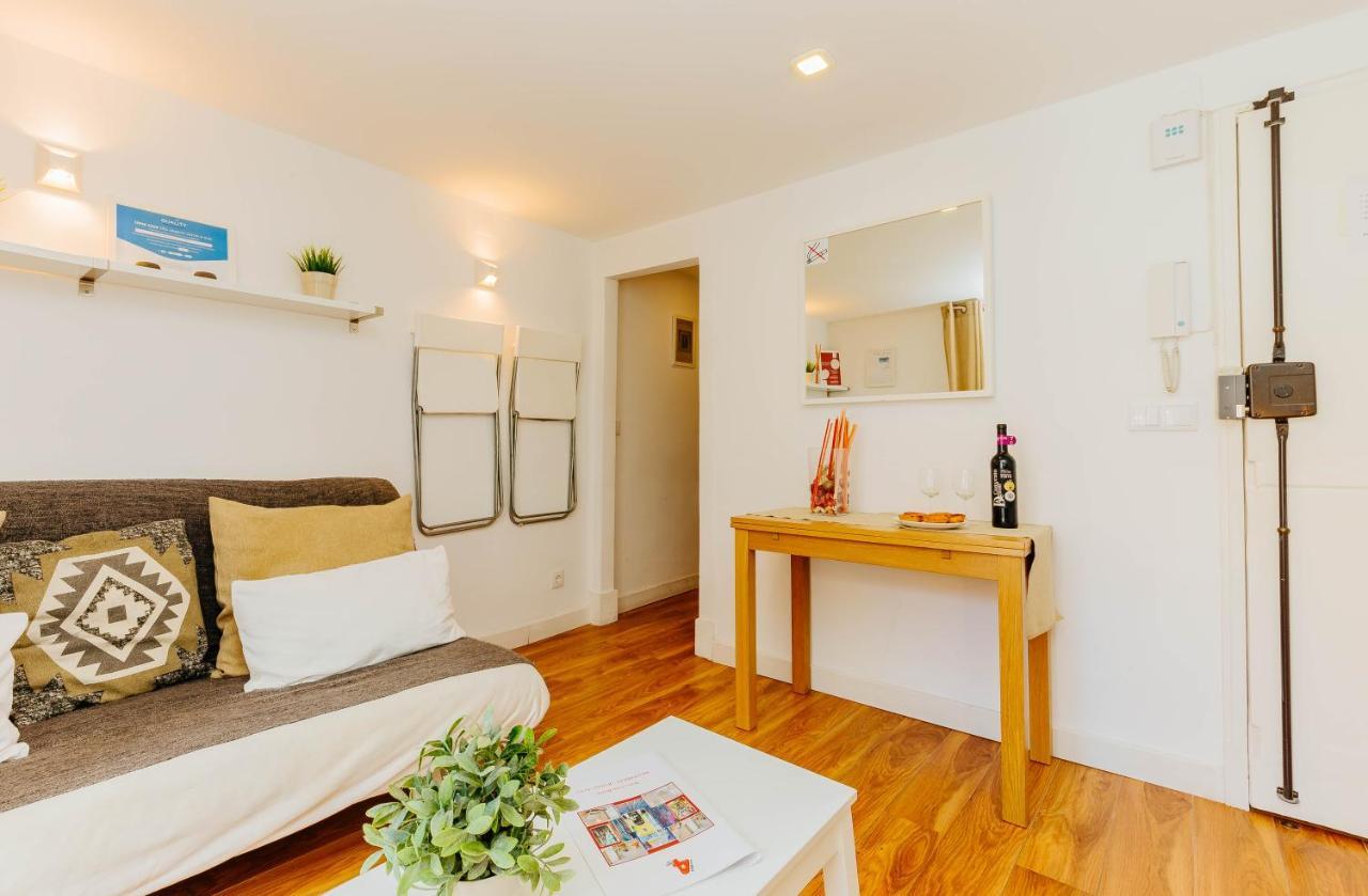 Rent4Rest Bairro Alto Charming 1Bd Apartment Lissabon Exterior foto
