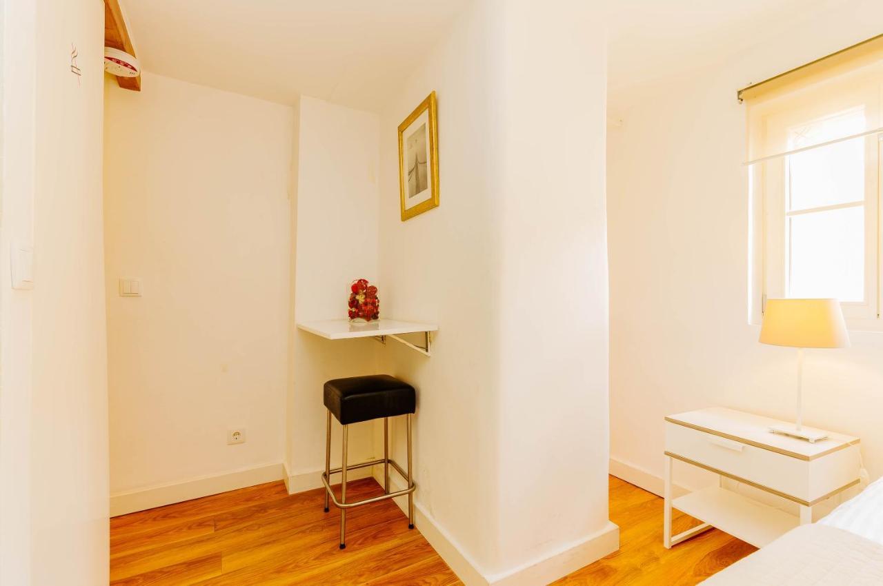 Rent4Rest Bairro Alto Charming 1Bd Apartment Lissabon Exterior foto